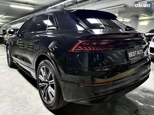 Audi Q8 2023 - фото 14