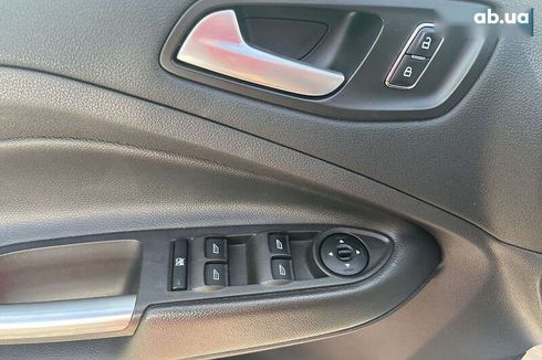 Ford Escape 2016 - фото 15