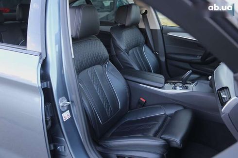 BMW 5 серия 2021 - фото 13