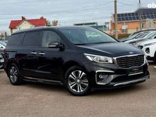Продаж вживаних Kia Carnival в Київській області - купити на Автобазарі