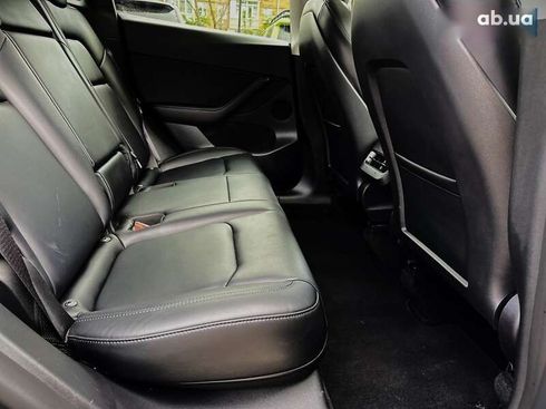 Tesla Model Y 2022 - фото 23