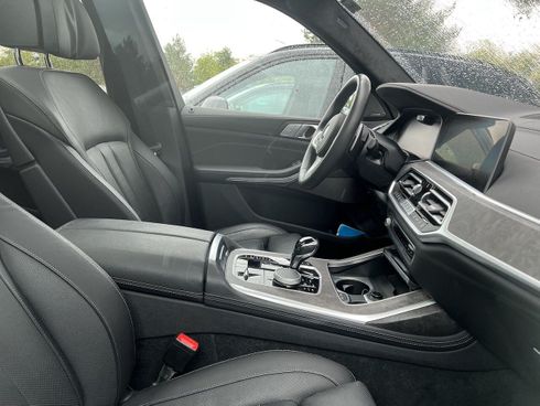 BMW X7 2022 - фото 12