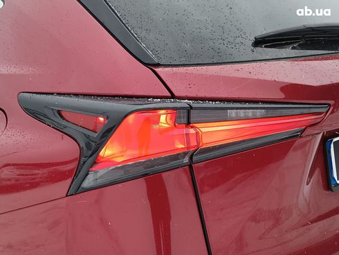 Lexus NX 2020 красный - фото 9