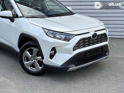 Toyota RAV4 2019 - фото 4