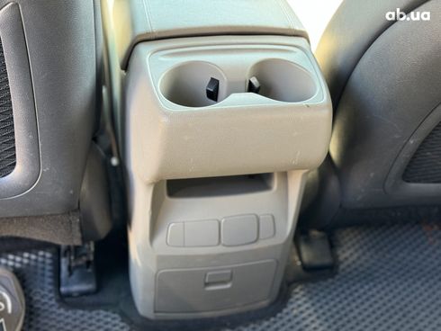 Kia Sedona 2017 серый - фото 24