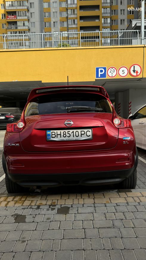 Nissan Juke 2012 красный - фото 17