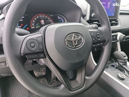 Toyota RAV4 2025 серый - фото 26
