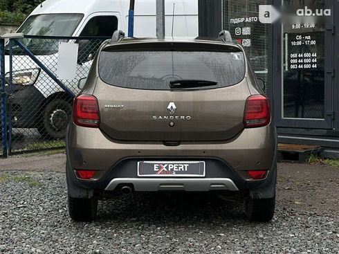 Renault Sandero 2020 - фото 7