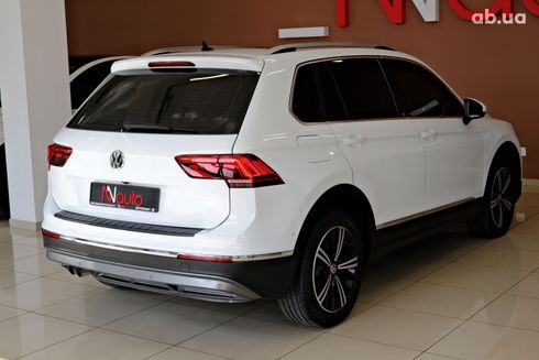 Volkswagen Tiguan 2020 белый - фото 3