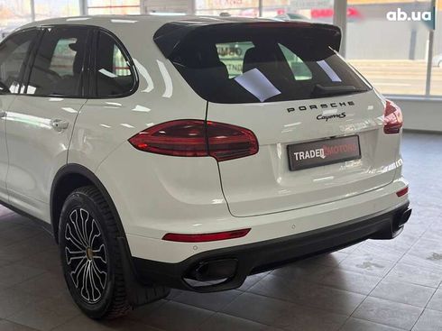 Porsche Cayenne 2015 - фото 9