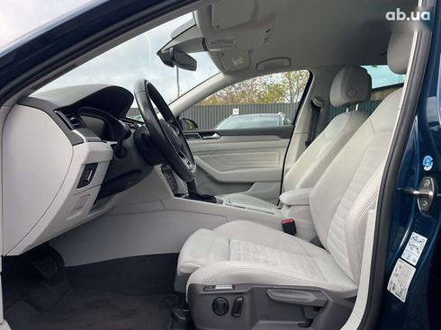 Volkswagen Passat 2022 - фото 23