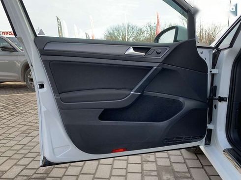 Volkswagen e-Golf 2020 - фото 23