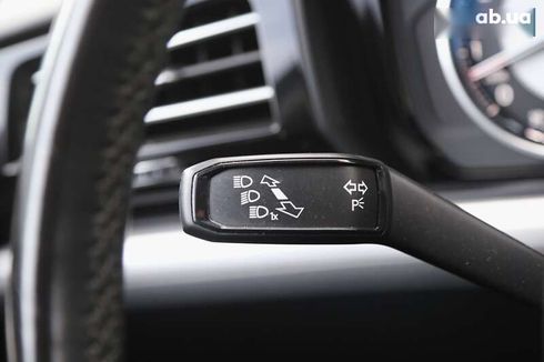 Volkswagen Touareg 2019 - фото 26
