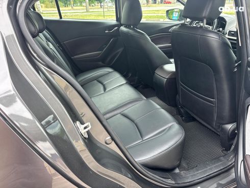Mazda 3 2018 серый - фото 16
