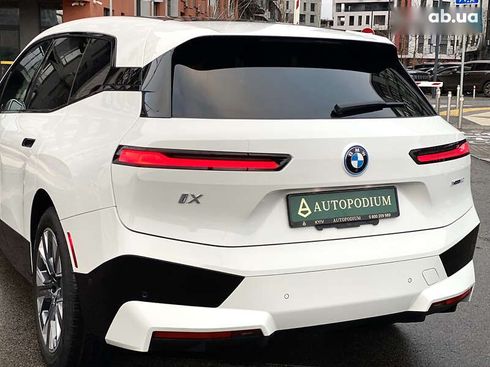 BMW iX 2023 - фото 8