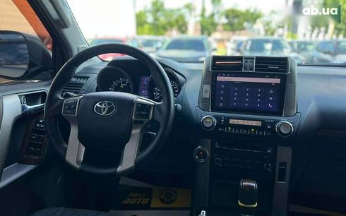 Toyota Land Cruiser 2012 - фото 17