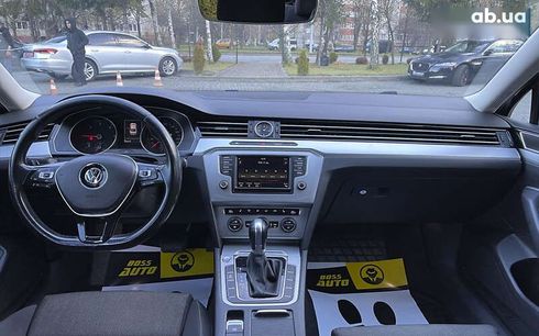 Volkswagen Passat 2015 - фото 13