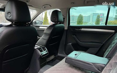 Skoda Superb 2017 - фото 22