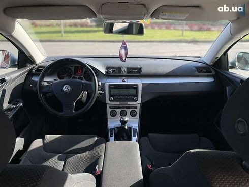 Volkswagen Passat 2008 - фото 16