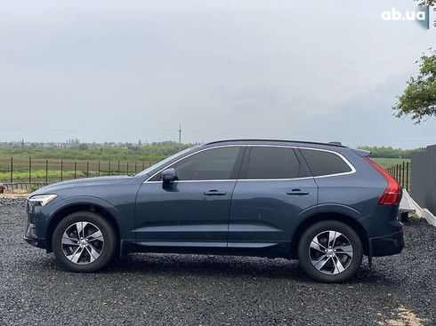 Volvo XC60 2021 - фото 27