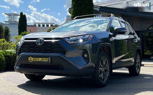 Toyota RAV4 2023 - фото 3