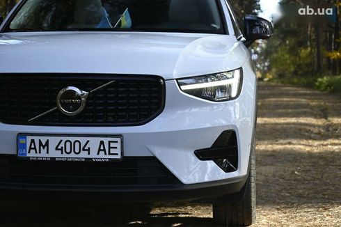 Volvo XC40 2024 - фото 13