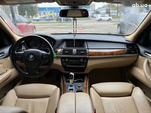 BMW X5 2011 - фото 9