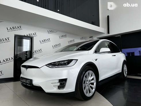 Tesla Model X 2017 - фото 3
