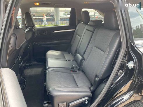 Toyota Highlander 2018 - фото 18