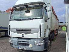 Продаж вантажівок в Україні - купити на Автобазарі