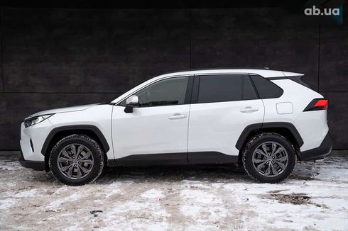Toyota RAV4 2023 - фото 4