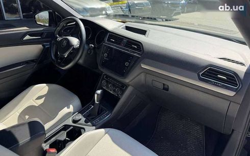 Volkswagen Tiguan 2021 - фото 14