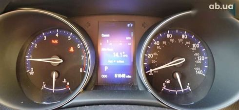 Toyota C-HR 2017 - фото 25