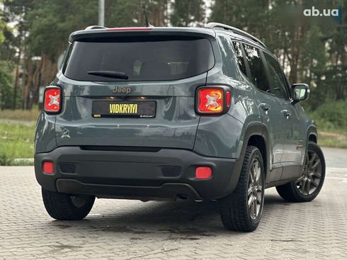 Jeep Renegade 2016 - фото 11