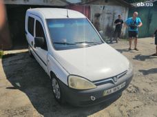 Продажа б/у Opel Combo Life 2004 года в Киеве - купить на Автобазаре