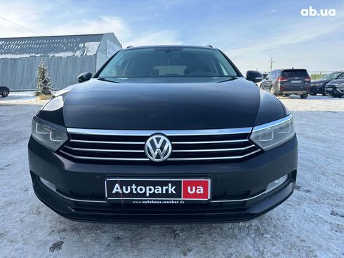 Volkswagen Passat 2018 черный - фото 2