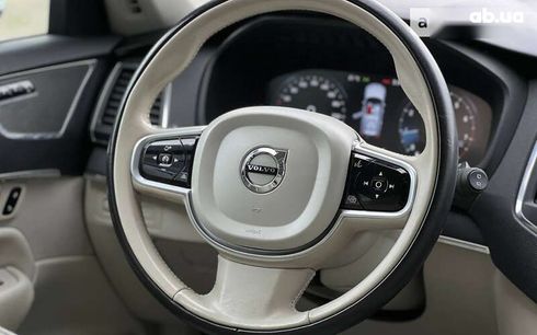 Volvo XC90 2020 - фото 17