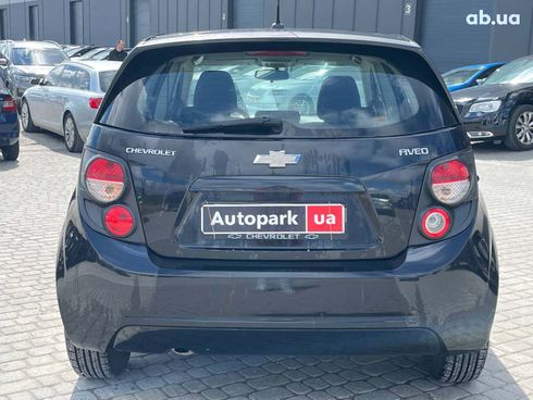 Chevrolet Aveo 2011 черный - фото 6