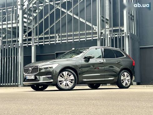 Volvo XC60 2021 - фото 3