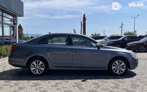 Volkswagen Jetta 2015 - фото 4