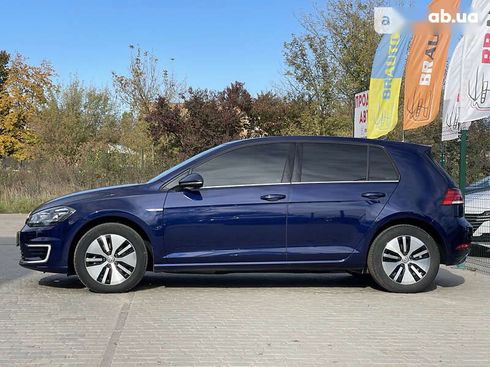 Volkswagen e-Golf 2020 - фото 12