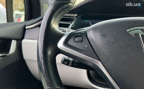 Tesla Model X 2018 - фото 10