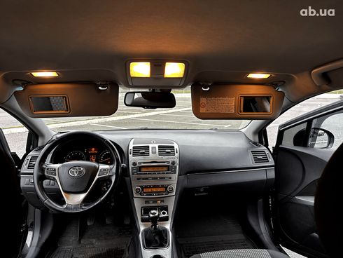 Toyota Avensis 2010 черный - фото 9