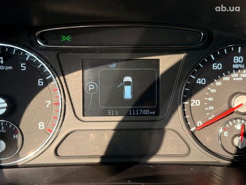 Kia Sorento 2015 черный - фото 17