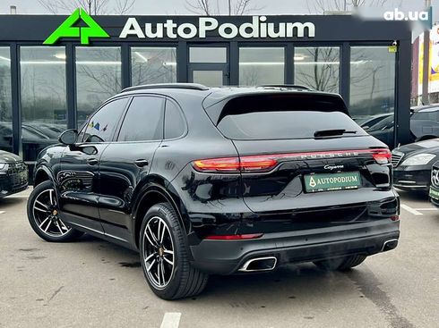 Porsche Cayenne 2018 - фото 15