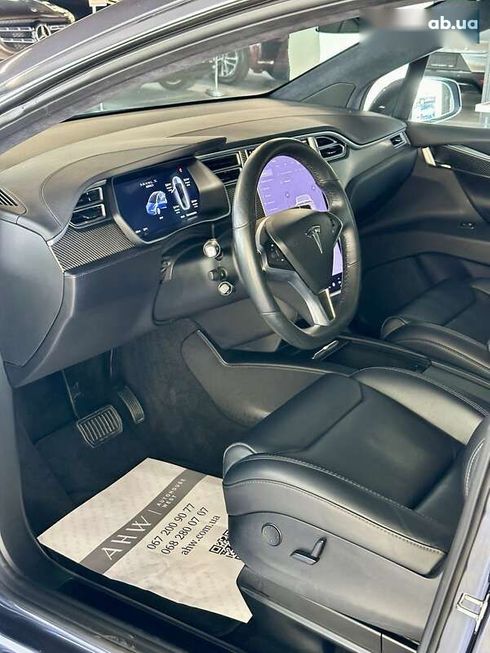 Tesla Model X 2018 - фото 17