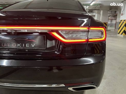 Lincoln Continental 2018 - фото 25