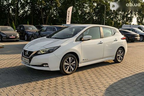 Nissan Leaf 2018 - фото 6