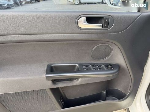 Volkswagen Golf 2011 - фото 10