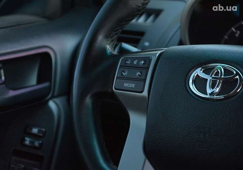 Toyota Land Cruiser Prado 2012 - фото 22
